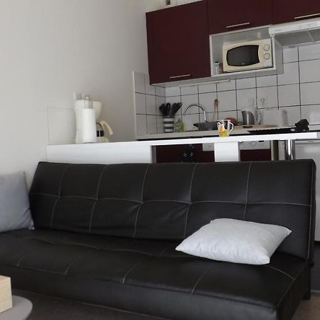 Appartement T2 ,Parking Prive,Terrasse, 10 Mns A Pieds De La Cite Corsaire Et Ses Plages Saint-Malo Exterior photo